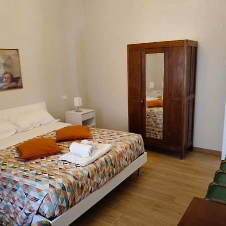 Alloggio Turistico Da Elide Viterbo Buitenkant foto